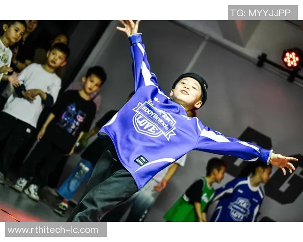 赛后分析：北京街舞队与武汉街舞队的团队协作与表现对比