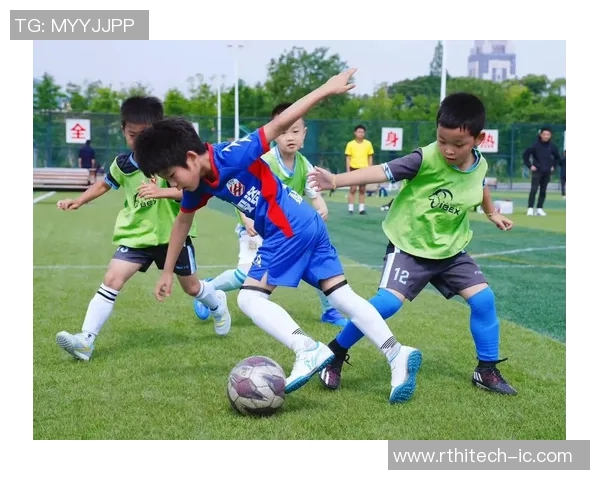 呼市室内足球热潮来袭球迷们的激情与梦想交织在绿茵场上