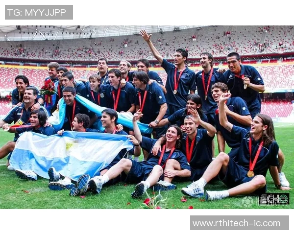 在足球沙发客厅中享受激情赛事与温馨时光的完美结合